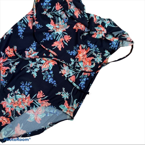 Converse OneStar one piece size M - Picture 3 of 7